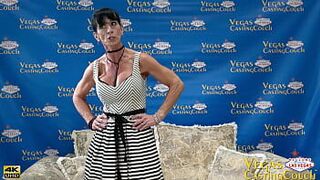 Злая расстроенная мачеха!! - Спрашивает, где ее дочери сказали раздеться и заняться сексом на камеру! - порно видео